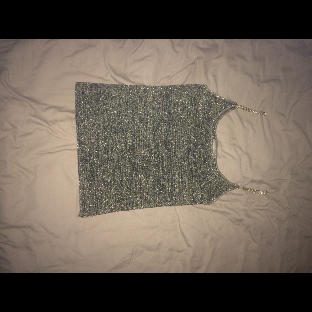 Women’s Kenar top
